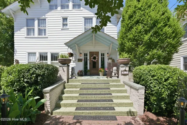 411 George Street, New Bern, NC 28560