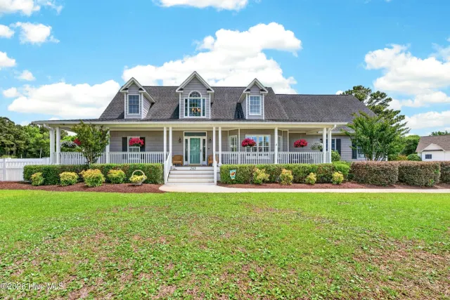 265 Yacht Club Drive, Newport, NC 28570
