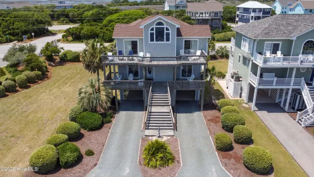 103 N Permuda Wynd Drive, North Topsail Beach, NC 28460