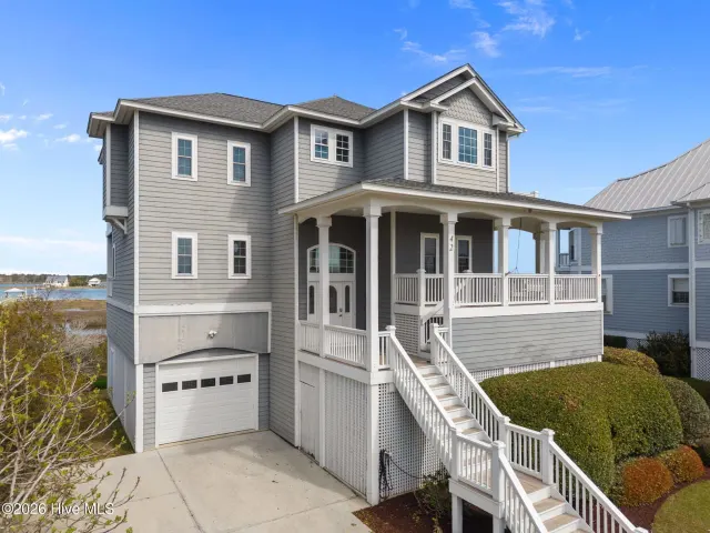 42 Sailview Drive, North Topsail Beach, NC 28460