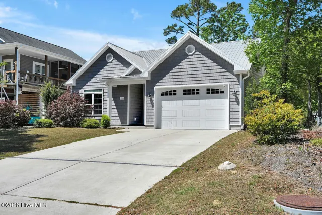 155 NE 18th Street, Oak Island, NC 28465