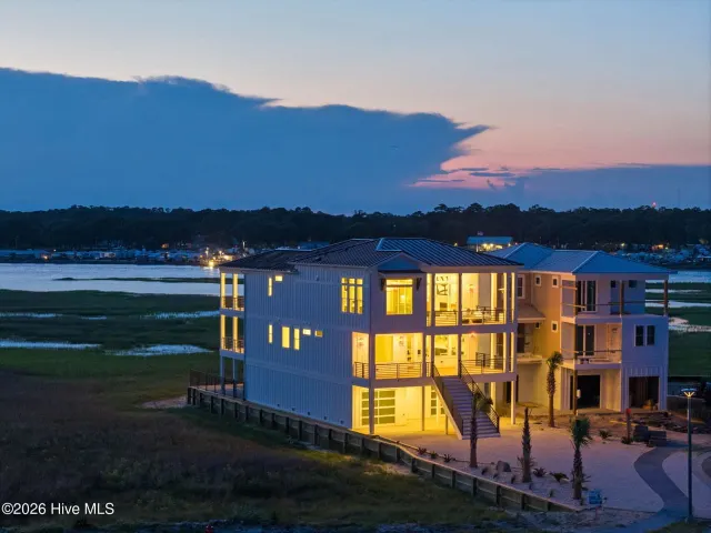 47 Grand View Drive, Ocean Isle Beach, NC 28469