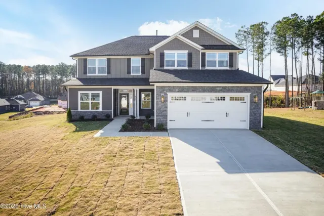 202 Jackson Ridge Way, Pikeville, NC 27863
