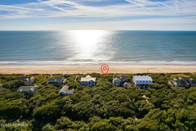581 Forest Dunes Drive, Pine Knoll Shores, NC 28512