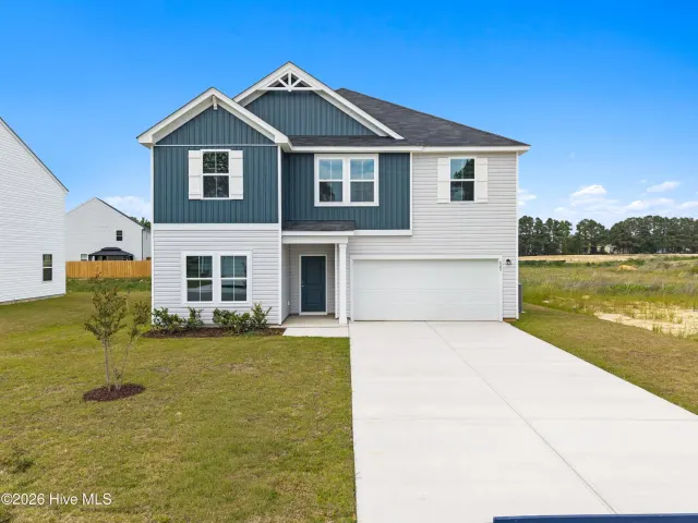 141 N Squires Run Lane, Richlands, NC 28574
