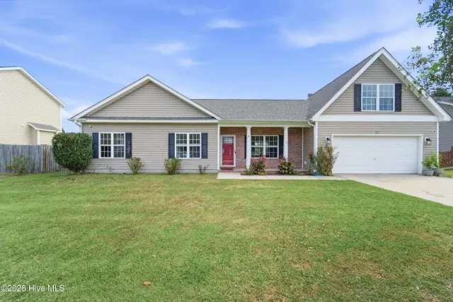 207 Bonanza Drive, Richlands, NC 28574