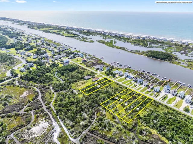 242 Waterway Drive, Sneads Ferry, NC 28460