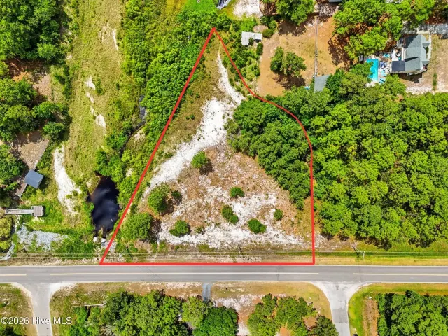 1654 1A E Boiling Spring Lakes Road, Southport, NC 28461
