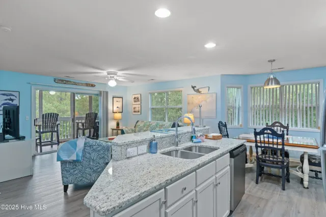 3030 Marsh Winds Circle Unit 106, Southport, NC 28461