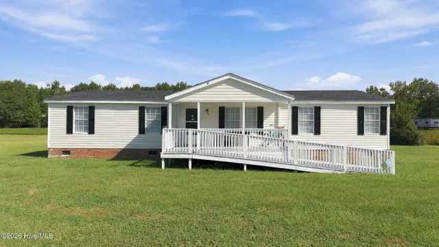 109 Mill Pond Road, Speed, NC 27881