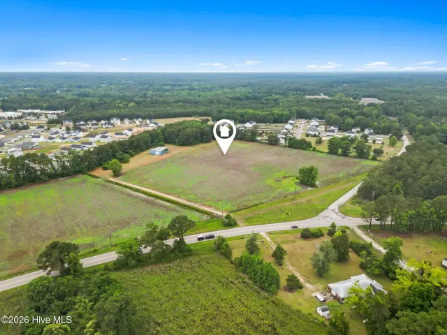195 Green Swamp Road NW, Supply, NC 28462