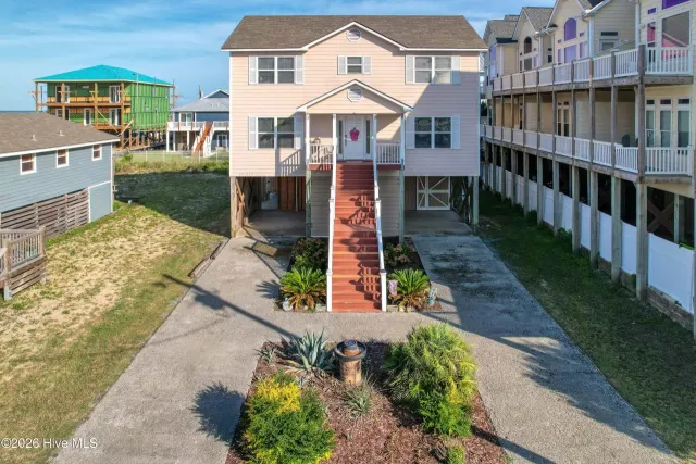 1710 N New River Drive, Surf City, NC 28445