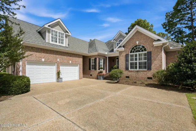2118 Bay Colony Lane, Wilmington, NC 28405