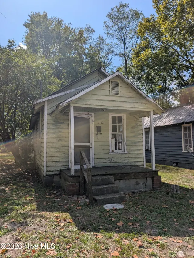 1112 Queen Street E, Wilson, NC 27893