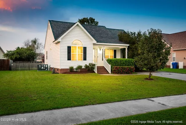 2020 Charterhouse Lane, Winterville, NC 28590