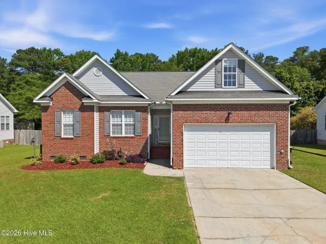 2752 Barefoot Lane, Winterville, NC 28590