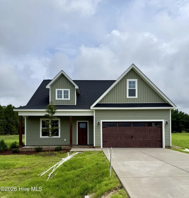 105 Spring Meadows Drive, Aberdeen, NC 28315