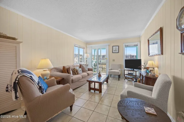 301 Commerce Way E 205, Atlantic Beach, NC 28512