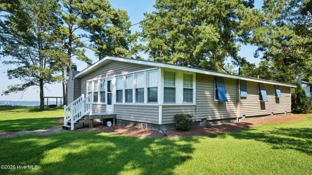 2995 Hickory Point Road, Aurora, NC 27806