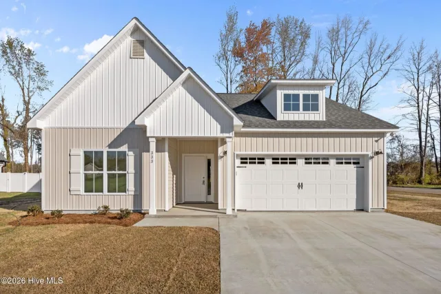 333 Mangrove Court, Ayden, NC 28513