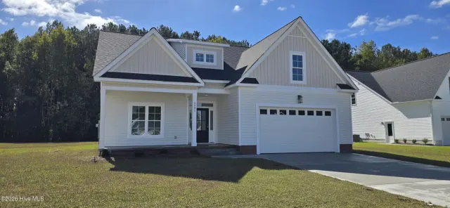 4085 Regina Lane, Ayden, NC 28513