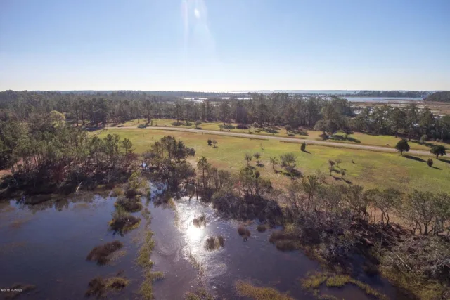 122 27 Jade Street, Beaufort, NC 28516