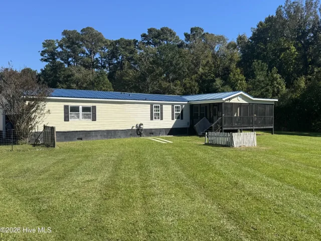 455 Hwy 70 Bettie, Beaufort, NC 28516