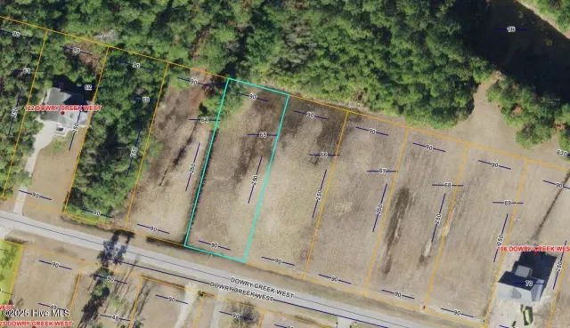 65 W Dowry Creek, Belhaven, NC 27810