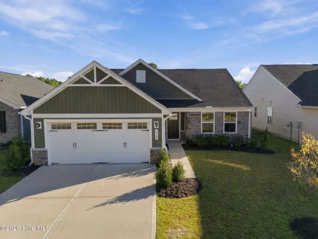 1123 Middle Crest Drive NE, Bolivia, NC 28422