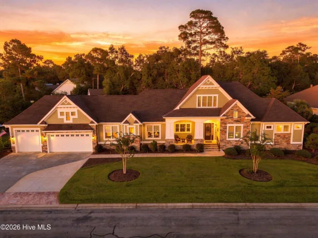 1800 Baywater Court SE, Bolivia, NC 28422