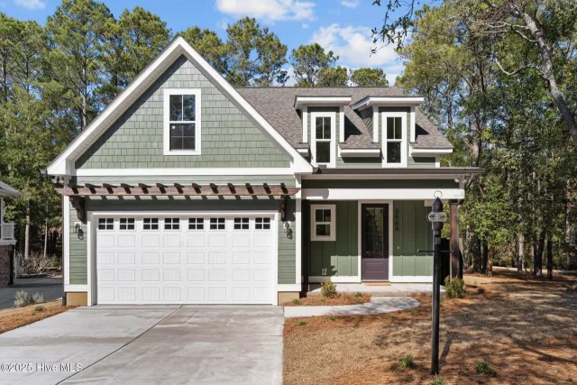 2964 Island Drive SE, Bolivia, NC 28422