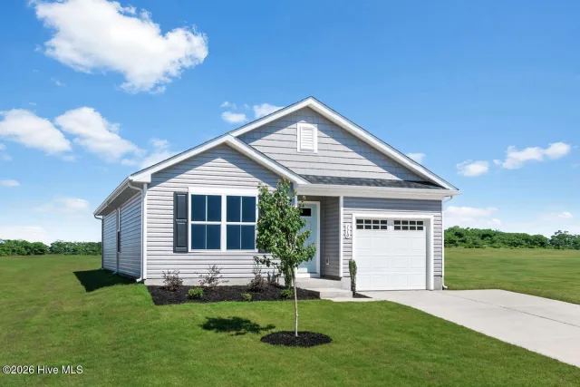 624 Powis Drive NE, Bolivia, NC 28422