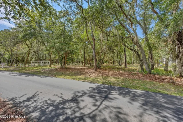 827 Folly Drive SE, Bolivia, NC 28422