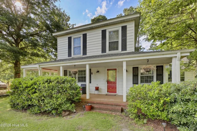 3698 Nc Highway 53 E, Burgaw, NC 28425