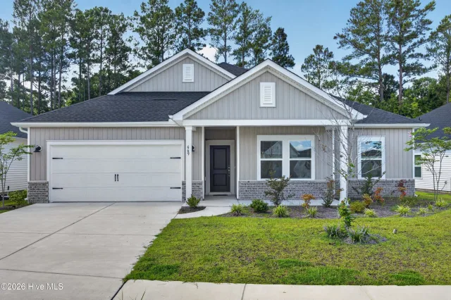 669 Blackthorne Circle NW, Calabash, NC 28467