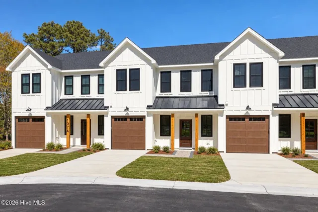 107 Star Lake Circle A, Cape Carteret, NC 28584