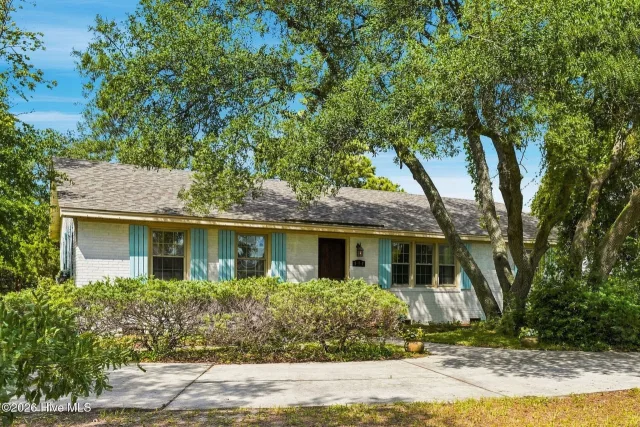 814 Cape Fear Boulevard, Carolina Beach, NC 28428