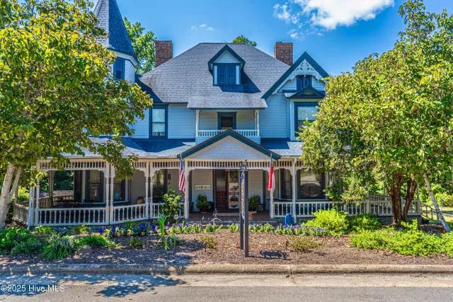 301 Mcreynolds Street, Carthage, NC 28327