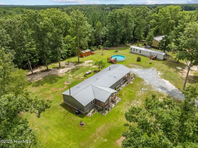 323 Mccrimmon Road, Carthage, NC 28327