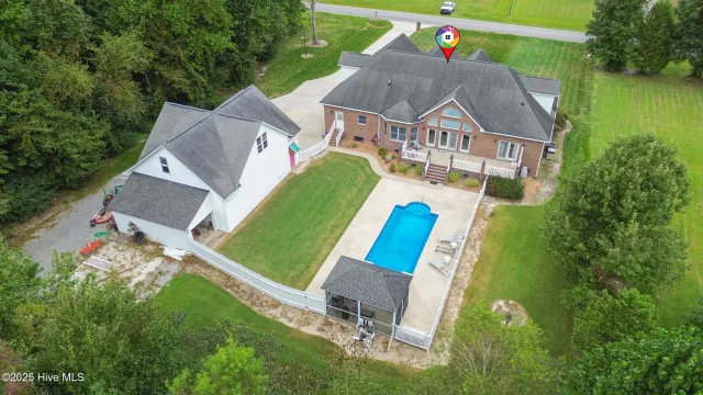 138 Dances Bay Road, Elizabeth City, NC 27909