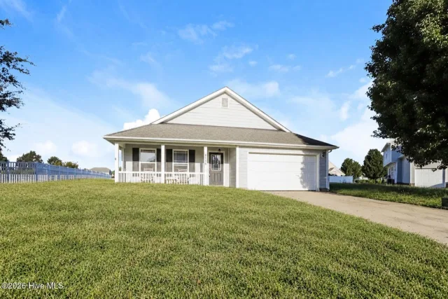 2136 Eleuthera Way, Elizabeth City, NC 27909