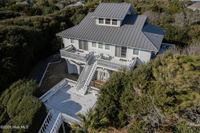 103 Salt Spray Court, Emerald Isle, NC 28594