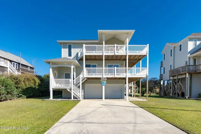106 Bogue Court, Emerald Isle, NC 28594
