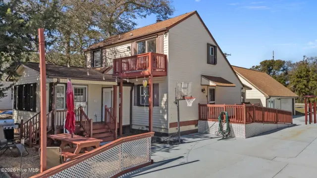 131 Purdie Drive, Emerald Isle, NC 28594