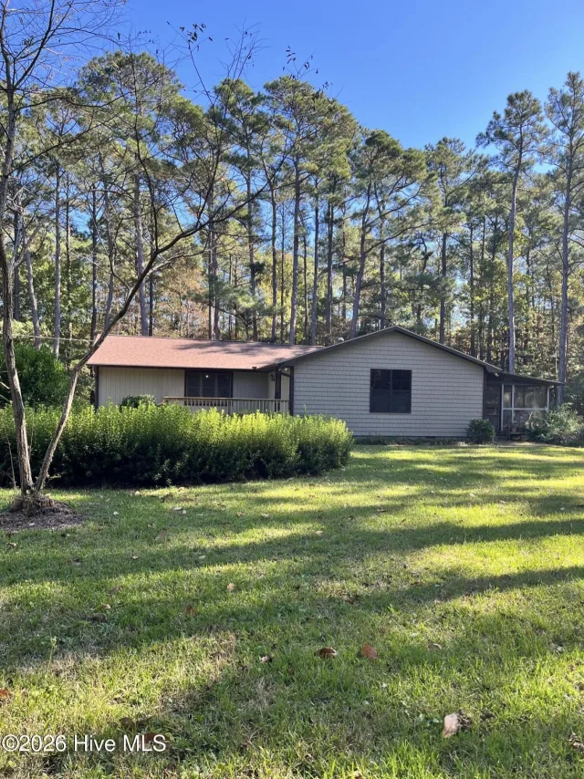 227 Pigott Road, Gloucester, NC 28528
