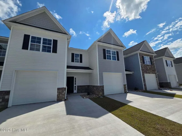 2001 Newbury Way D, Greenville, NC 27834
