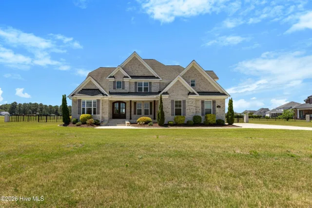 1357 Autumn Lakes Drive, Grimesland, NC 27837