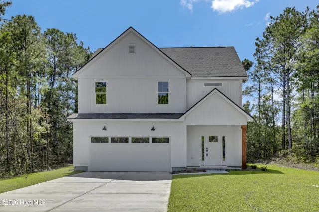 126 Penquin Place, Hampstead, NC 28443