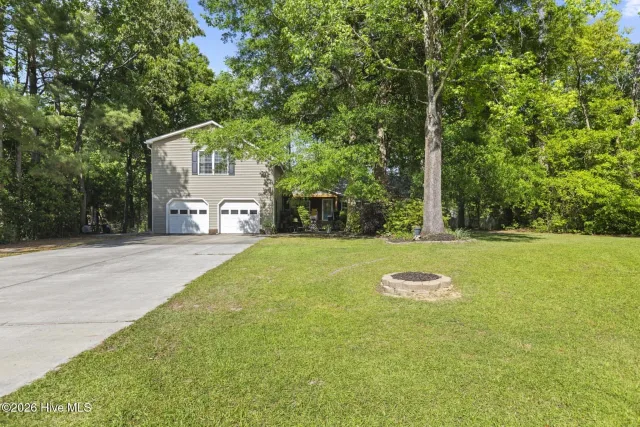 346 Knollwood Drive, Hampstead, NC 28443