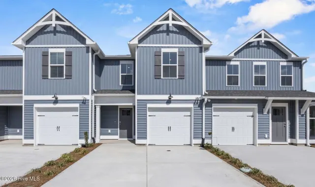 66 W Pioneer Way 120, Hampstead, NC 28443